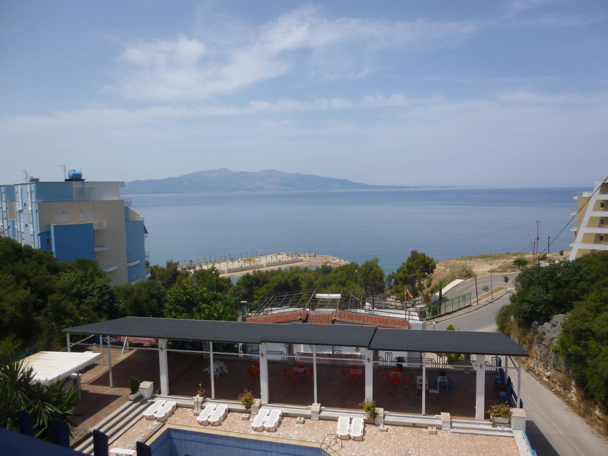 Hotel Dea Sarandë Buitenkant foto